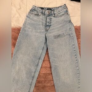 Mom jeans